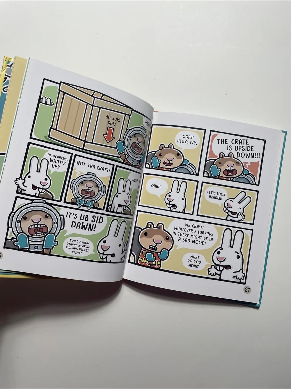 🍋 4/$20 Scaredy Squirrel Gets a Surprise by Melanie Watt | Hardcover Kids Books - Picture 2 of 4